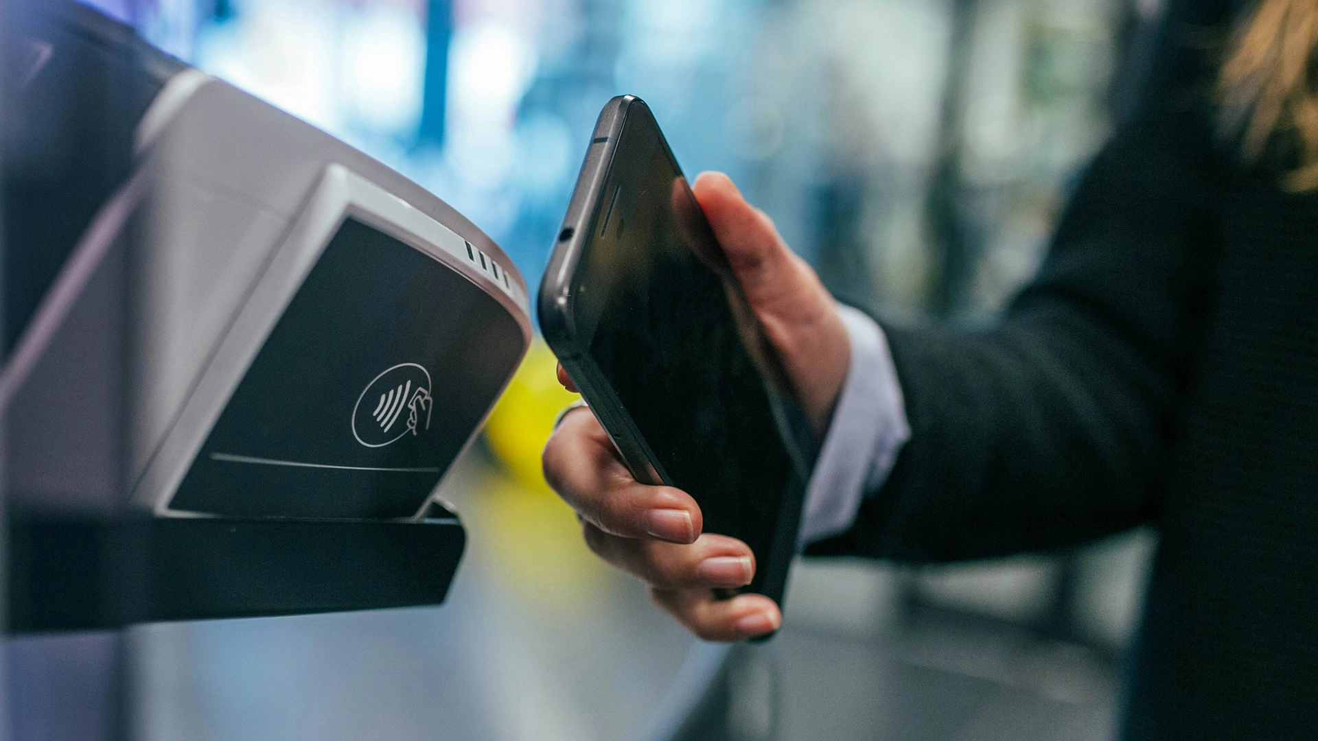 Yeni Android Zararlı Yazılımı, Hackerların Kartınızı Bir Dokunuşla Çalmasına İzin Veriyor