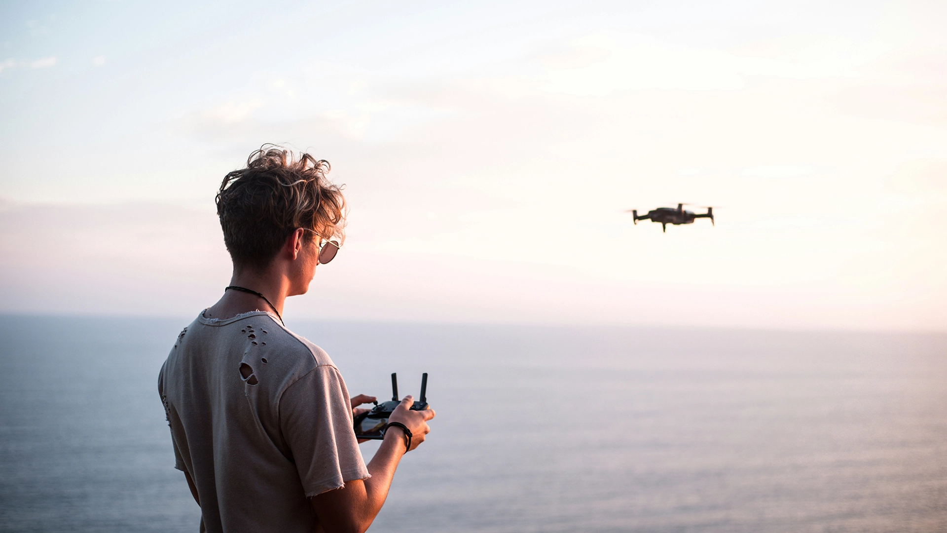 Sosyal Medyada Viral Olan Yeni Drone Teknolojisi Şirketi Theseus, 4.3 Milyon Dolar Topladı