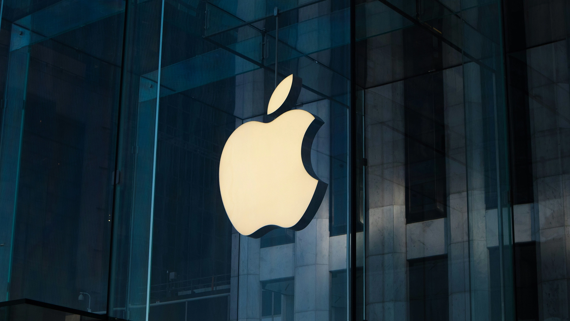 Yatırımcılar, Apple’ı İddia Edilen Yapay Zeka İlerlemesi Konusunda Yanıltıcı Bilgi Vermek İçin Dava Ediyor