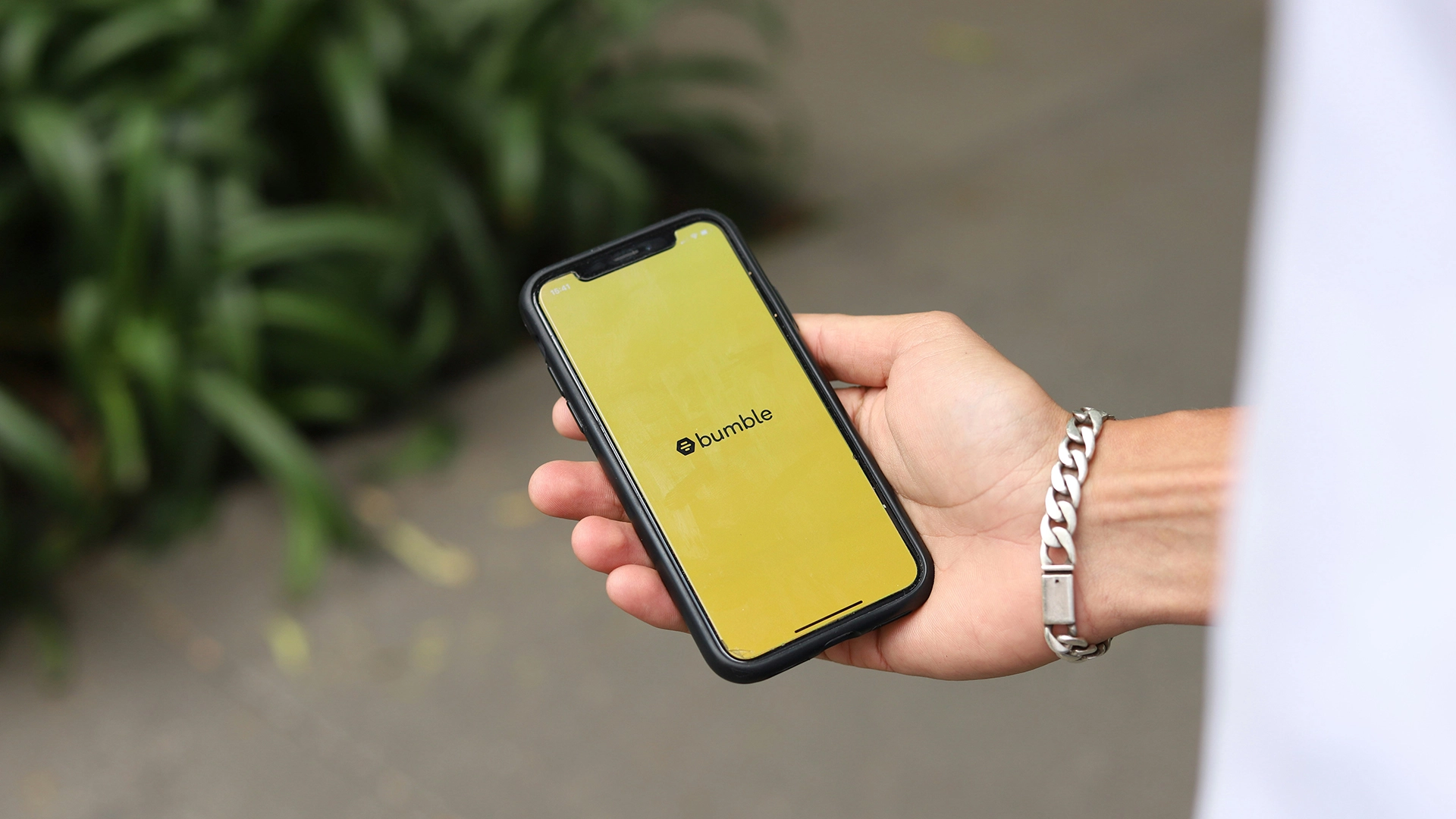 Buluşma Uygulaması Bumble, Büyümeyi Artırmak İçin Büyük Çapta İşten Çıkarmalar Planlıyor