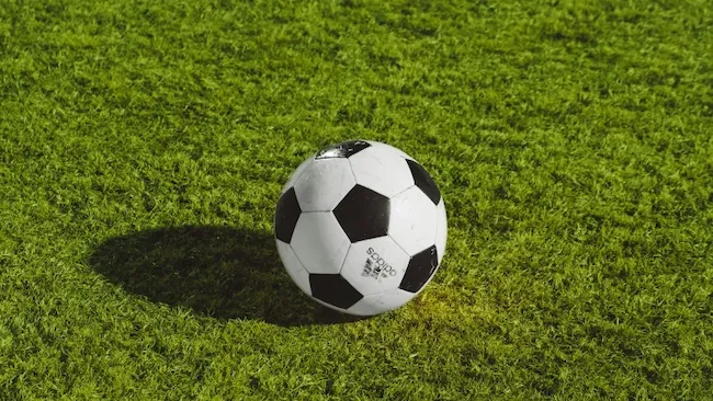 &Ccedil;in&rsquo;de İnsansı Robotlar Futbol Turnuvası Oynuyor