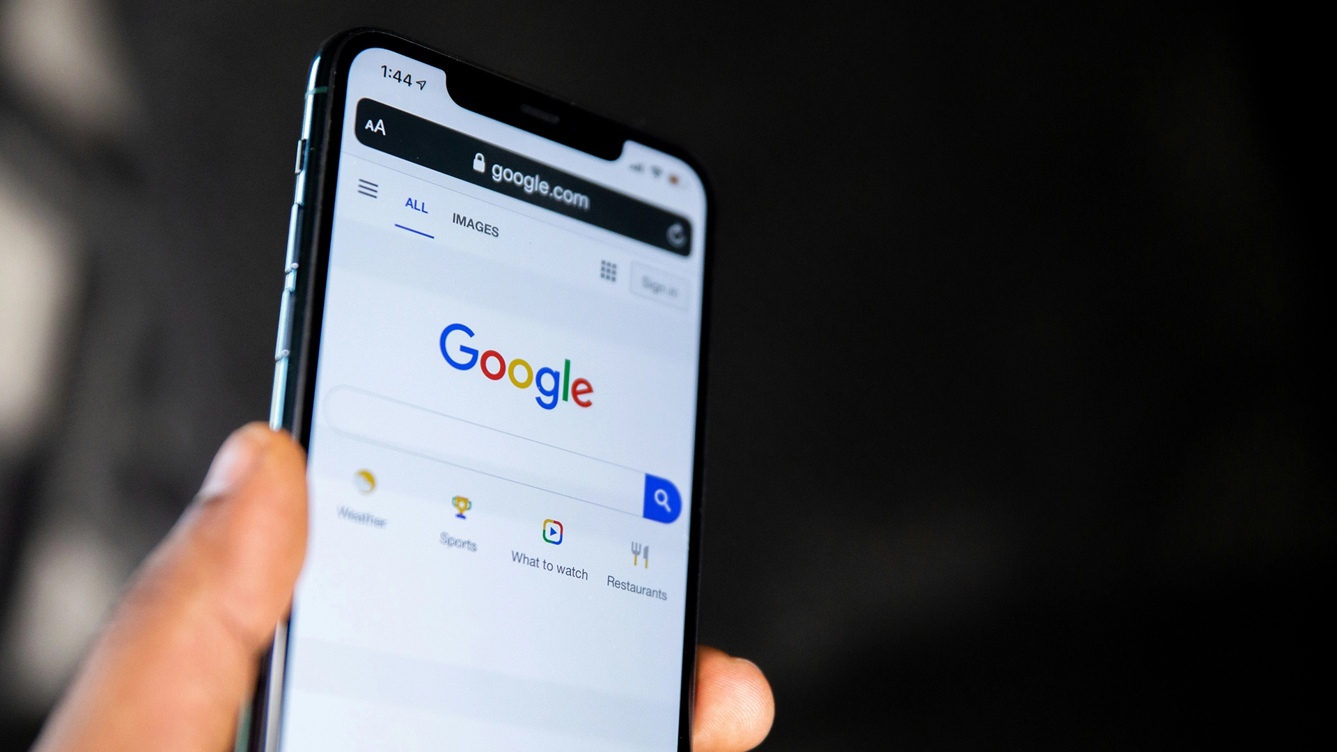Google, Discover Beslemesine AI Özetler Ekliyor