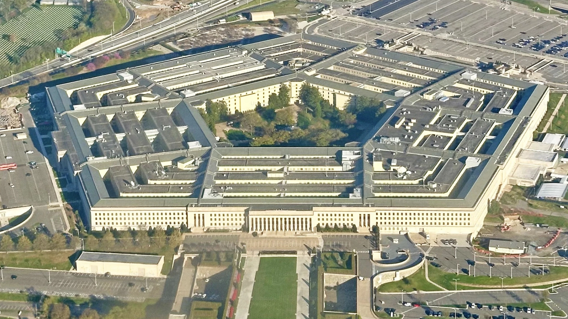 Pentagon, Askeri Teknolojiyi Geliştirmek İçin Yapay Zeka Devlerine 200 Milyon Dolara Kadar Sözleşmeler Veriyor