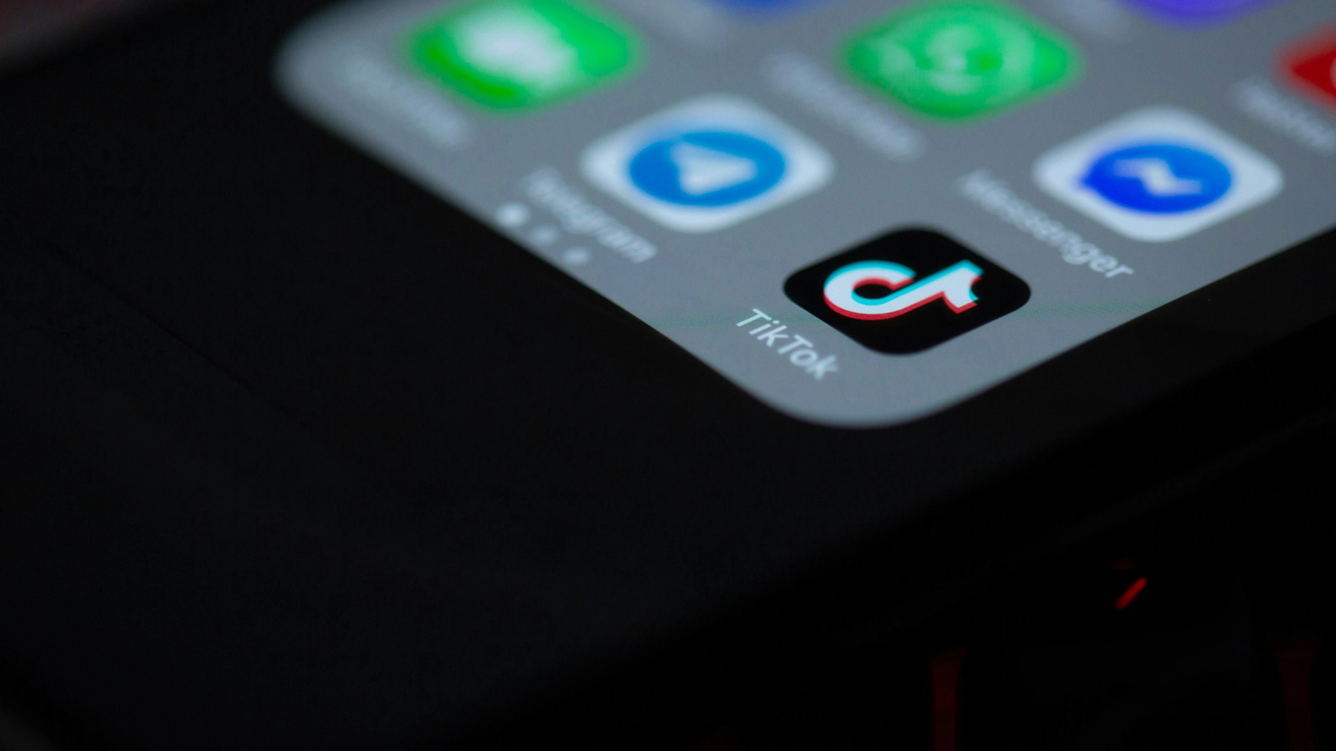 Meta ve TikTok, Teknoloji Ücretleri Üzerine AB Mahkemesi Savaşını Kazandı
